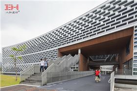 造型鋁單板、格柵、金屬拉伸板-南方科技大學(xué)讀書館08.jpg