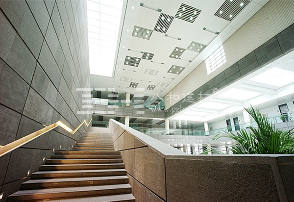 圖書館案例-山西大學圖書館2